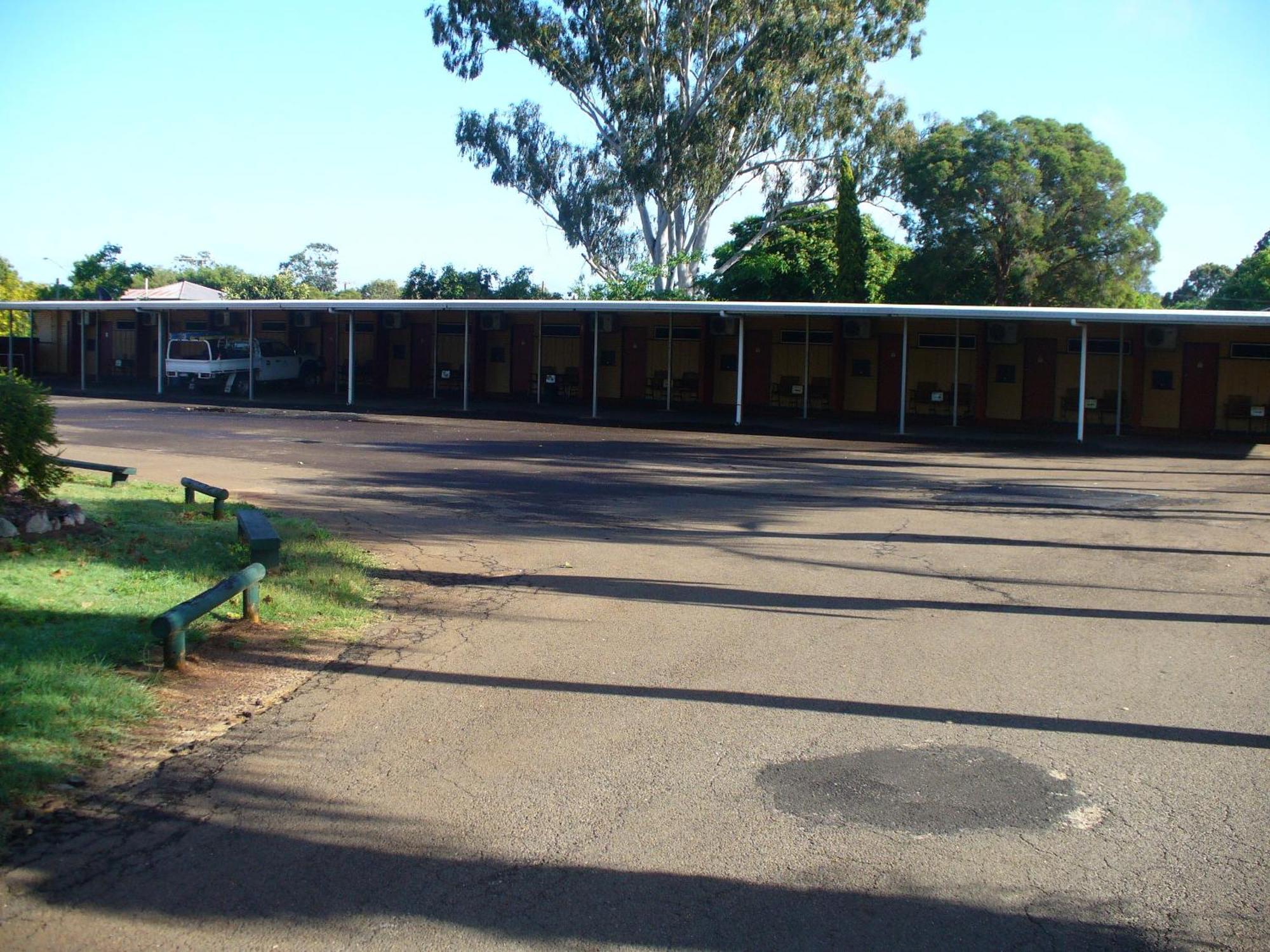 Motel Oasis Kingaroy Eksteriør bilde