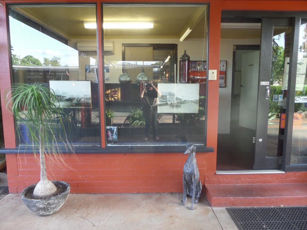 Motel Oasis Kingaroy Eksteriør bilde