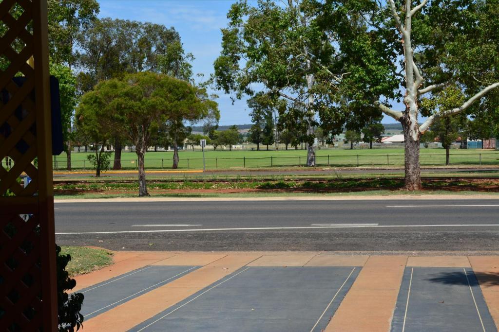 Motel Oasis Kingaroy Eksteriør bilde